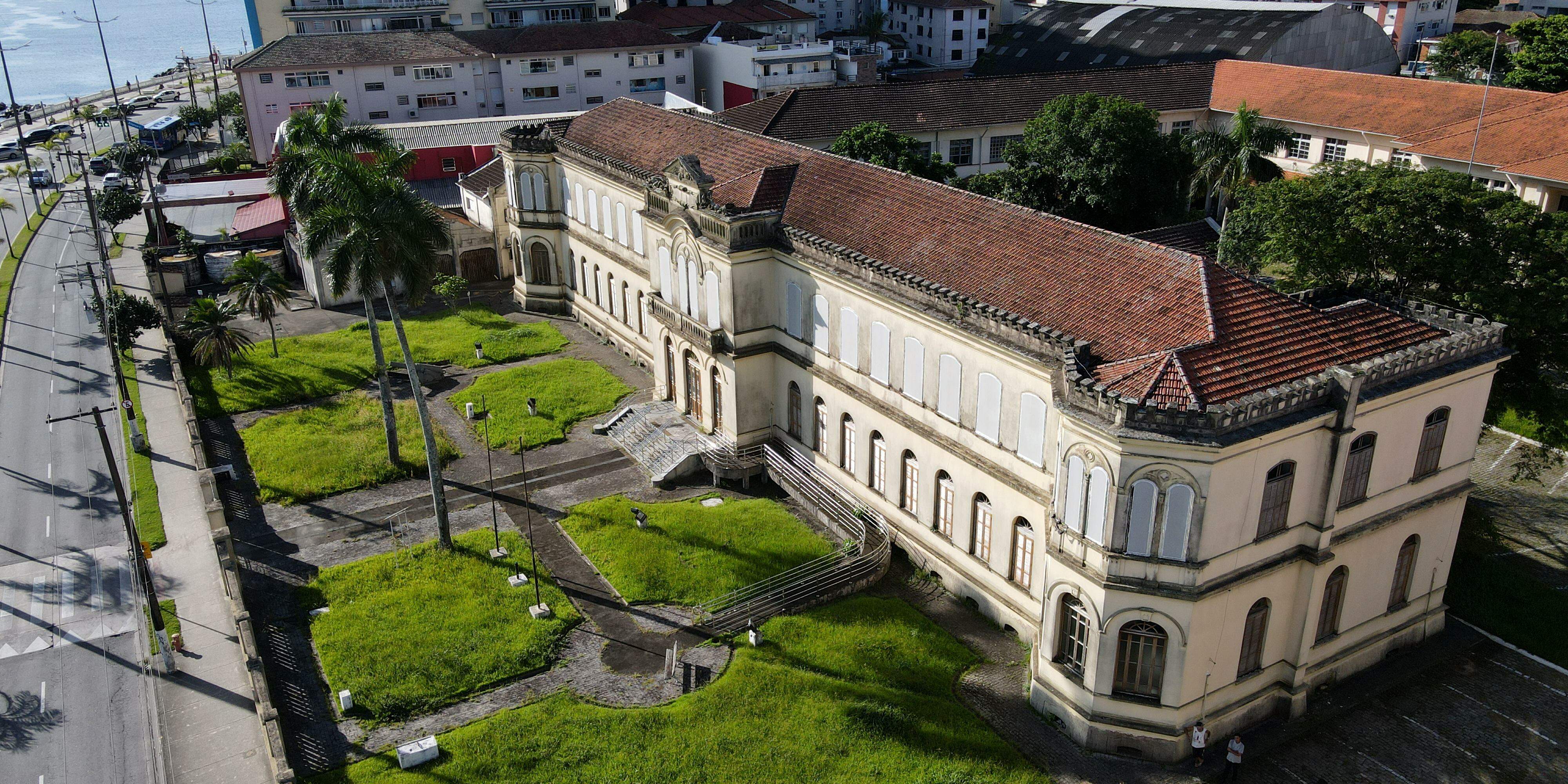 Estado abrirá, no dia 31, propostas de interessadas na licitação para restauro da parte externa do prédio, que deverá levar cerca de 15 meses