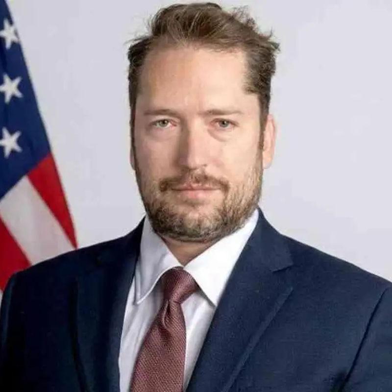 Bolsonaro pede autorização para receber assessor de Trump na prisão