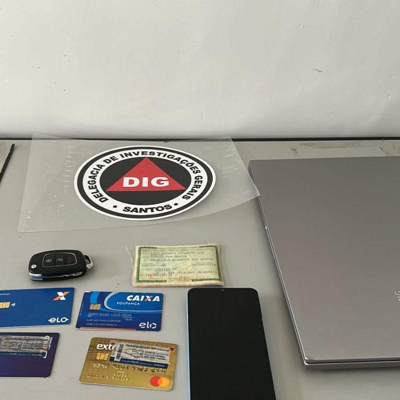 Diversos eletrônicos e objetos foram apreendidos pela Polícia Civil