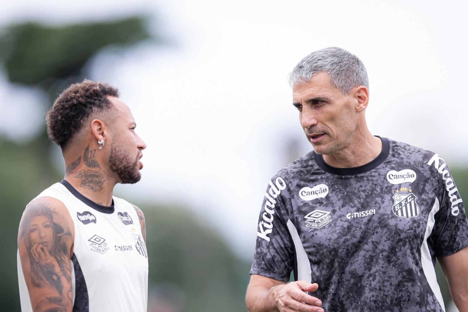 Segundo Juan Pablo Vojvoda, a ausência de Neymar em Mirassol foi decidida em conjunto