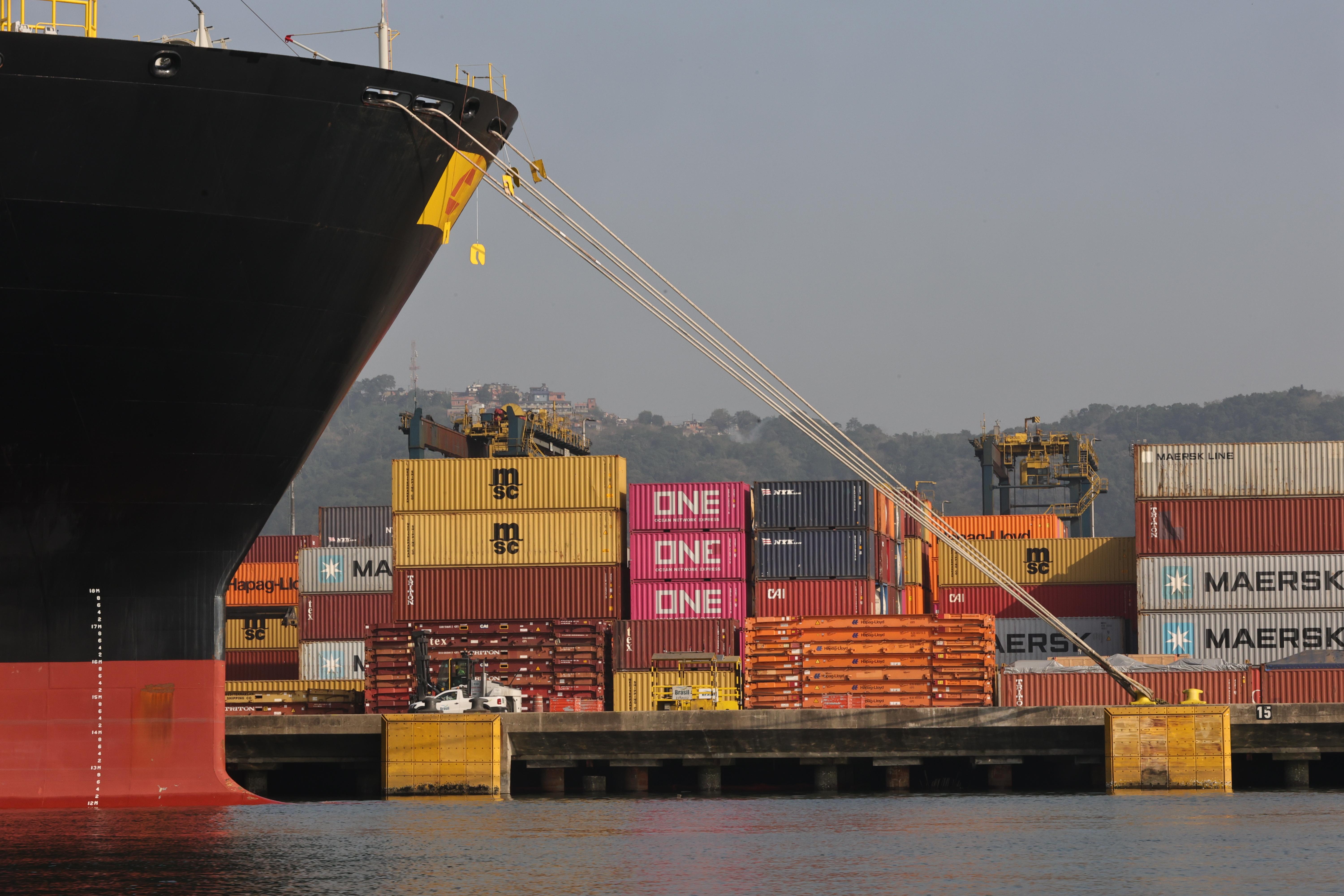 Cobrança do SSE, também conhecido no setor portuário como THC2, é cercada de polêmica há mais de duas décadas, com análise em tribunais