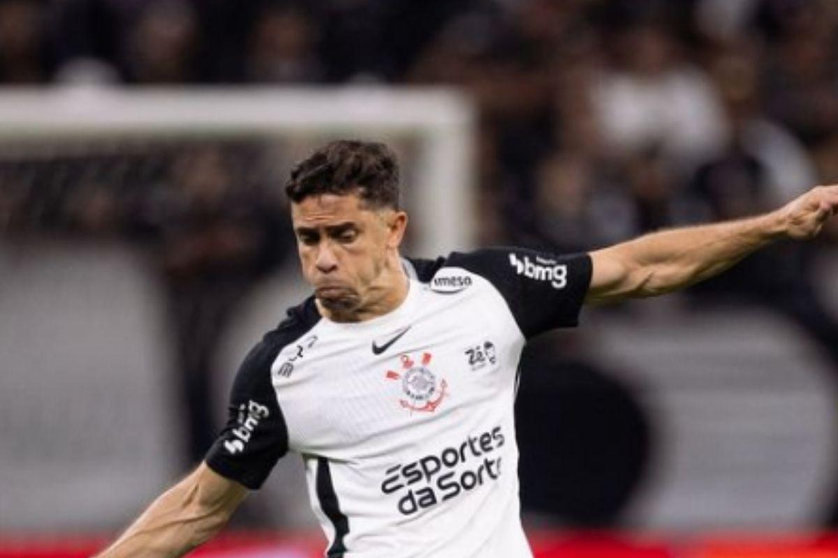 Gabriel Paulista critica Corinthians: 'Temos de melhorar muito se quisermos algo no campeonato'