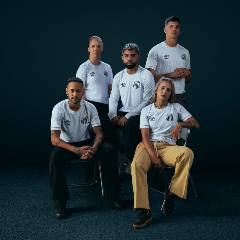 Imagens do novo uniforme principal do Santos foram divulgadas nesta quinta (12)