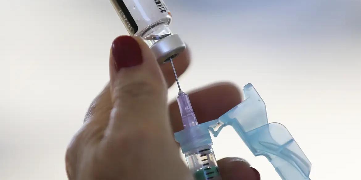 Dados iniciais da Prefeitura citam imunização de 89,4% das meninas e 82,7% dos meninos de 9 a 14 anos