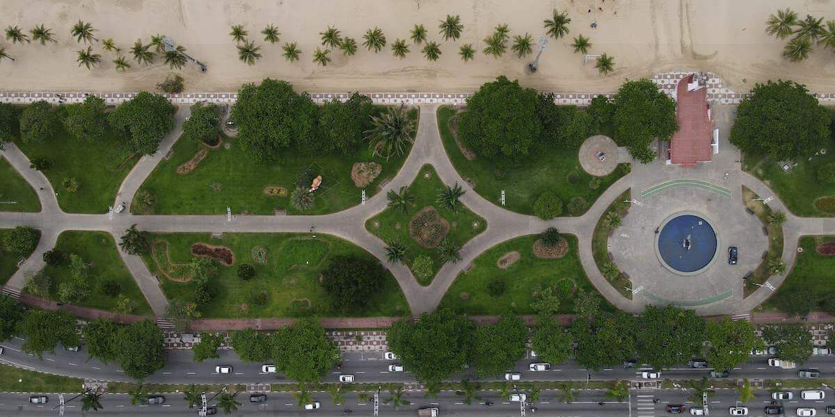 O levantamento considera 338 municípios brasileiros com mais de 100 mil habitantes