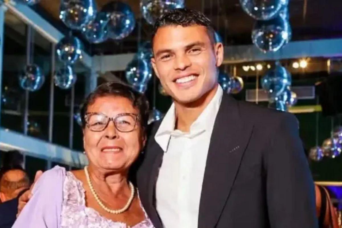 Fluminense lamenta morte da mãe de Thiago Silva e presta solidariedade ao zagueiro