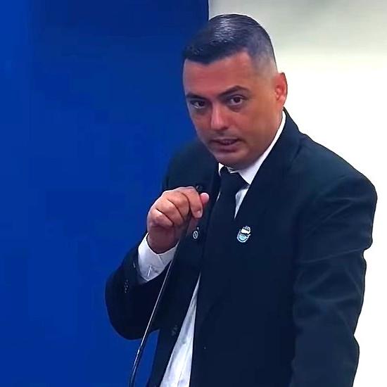 Vereador Júlio Cesar dos Santos, o Julinho, disse que só quis demonstrar choque com a realidade de Peruíbe