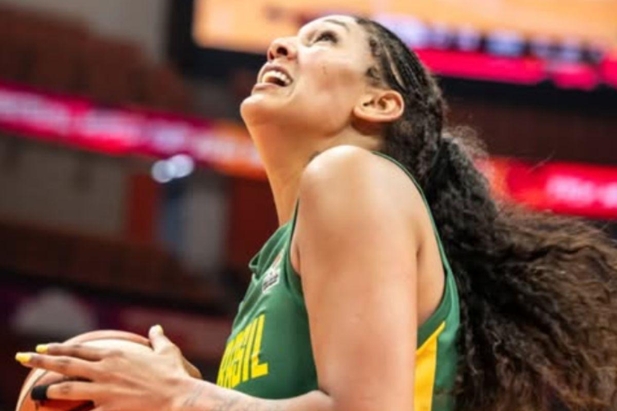 Brasil perde da China e fica fora da Copa do Mundo de basquete feminino pela 3ª edição seguida