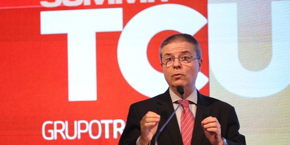 Ao participar do Summit TCU, realizado no último dia 10, em Brasília, o ministro Anastasia defendeu a modernização do modelo brasileiro