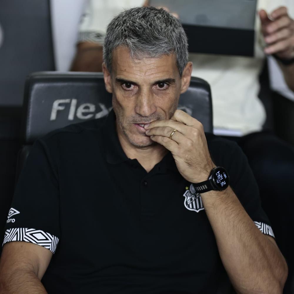 Contratado em agosto do ano passado, o argentino vinha sob pressão desde o início da temporada