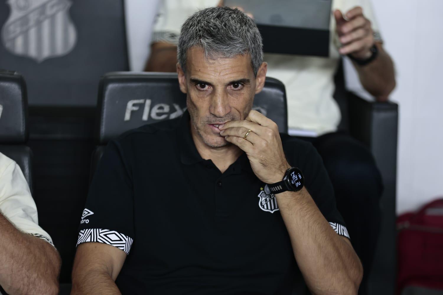 Contratado em agosto do ano passado, o argentino vinha sob pressão desde o início da temporada