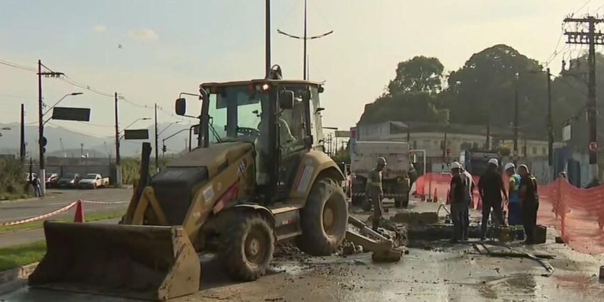 Obras da Sabesp na entrada de Santos são retomadas e causam interdições por até 60 dias
