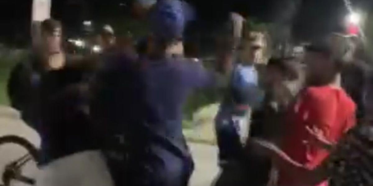 Jovens se envolveram em briga nos arredores da Escola Estadual Agenor de Campos, em Mongaguá