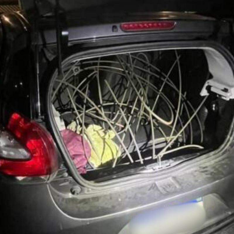 Sistema do CCO identificou ação no Centro e acionou a PM, que abordou suspeitos com fios furtados e cartões bancários