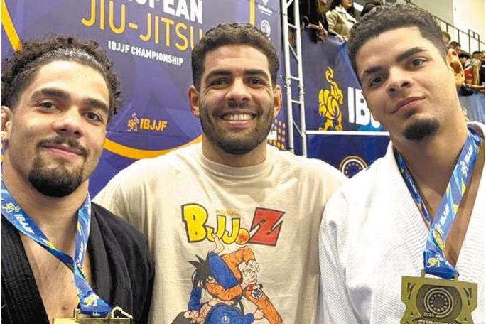 Heitor, Otávio e Álvaro tentam ampliar as fontes de renda no universo do jiu-jítsu com projetos paralelos