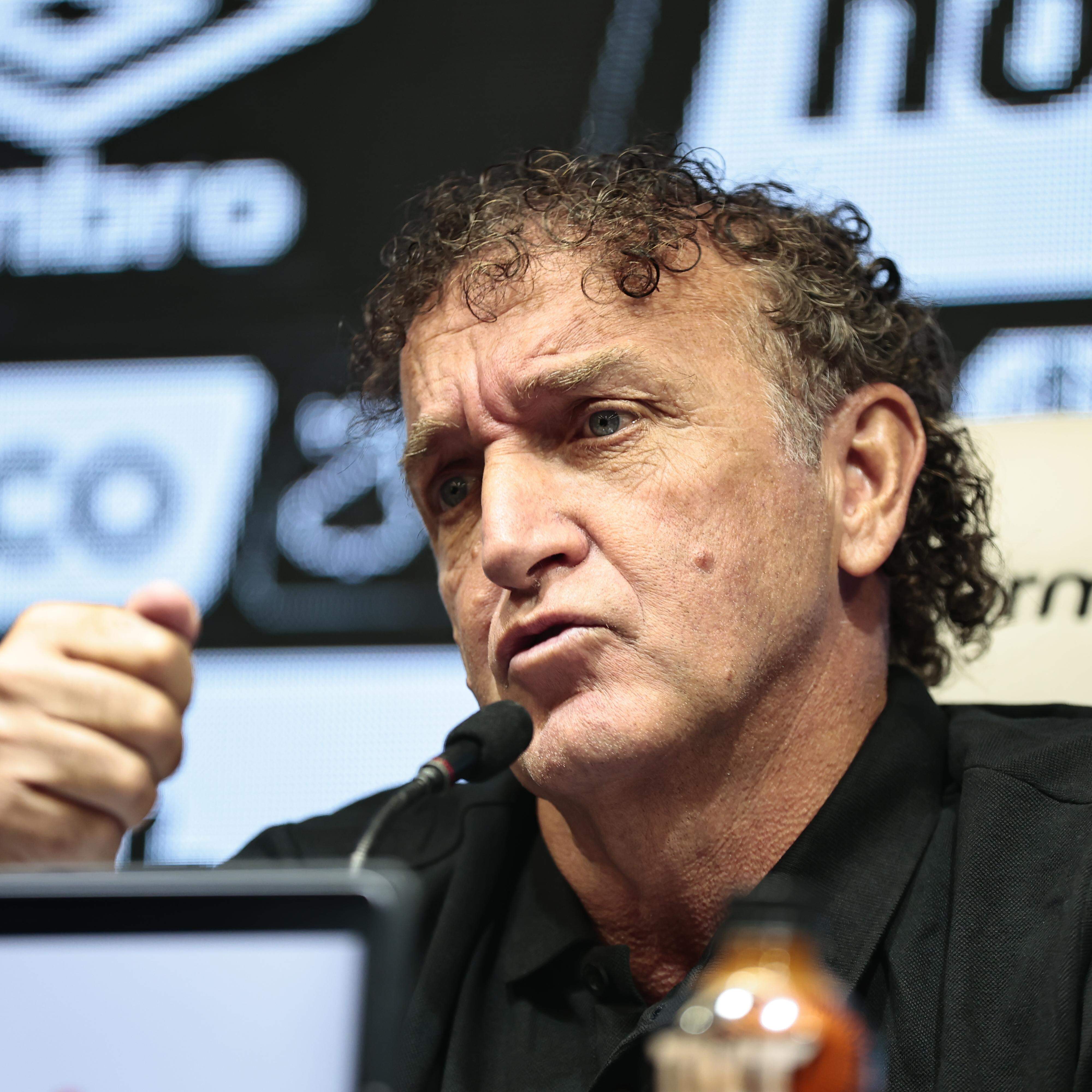 "A ideia é fazer bons jogos e ter bons resultados", disse o treinador