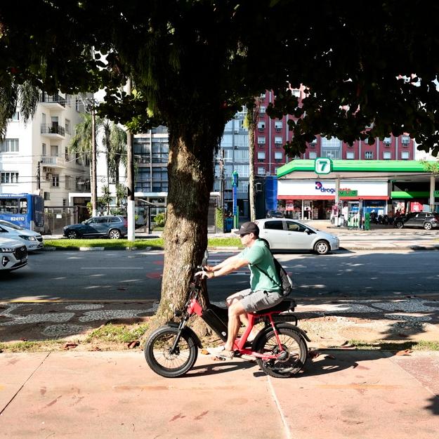 Condutores devem entender diferenças entre bicicletas elétricas, autopropelidos e ciclomotores a fim de não desrespeitar as leis de trânsito