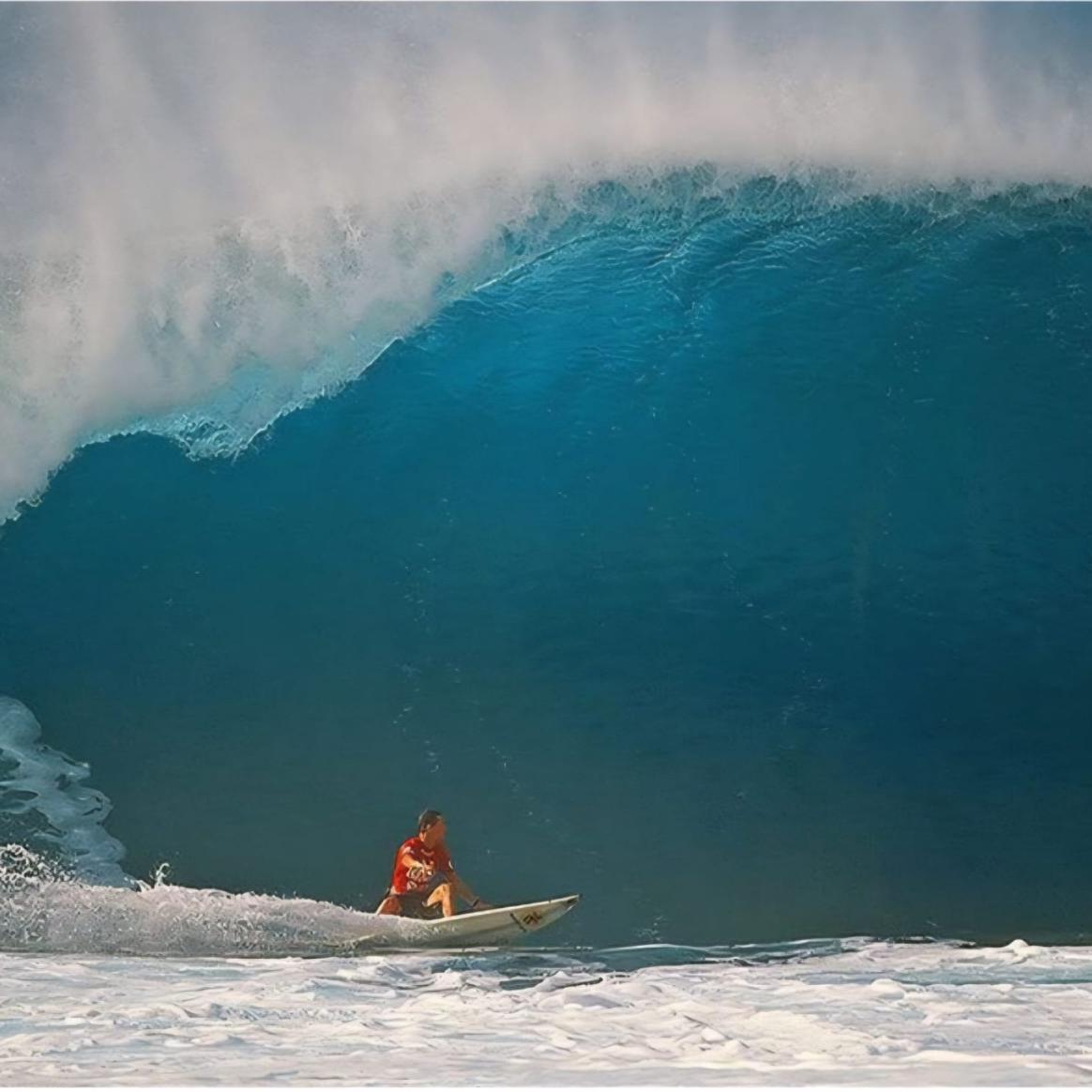 O Águia, em Pipeline, no Havaí, em 1995