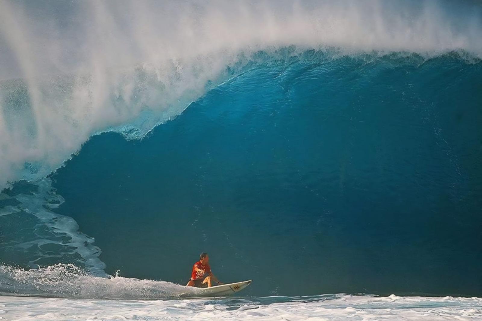 O Águia, em Pipeline, no Havaí, em 1995