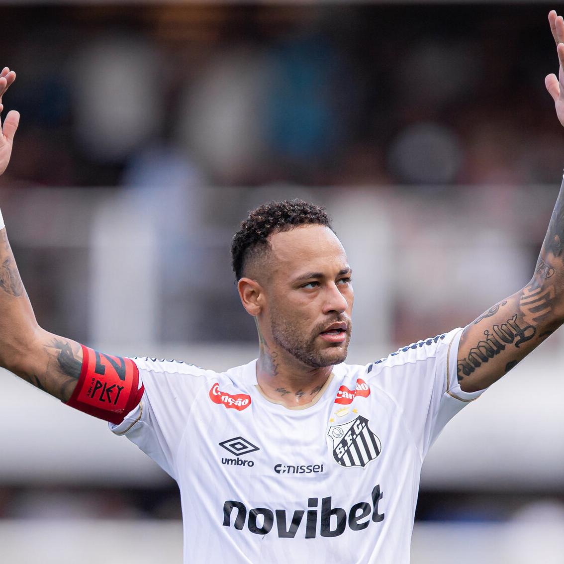 Depois de ser poupado contra o Cruzeiro, Neymar deve voltar contra o Remo, no dia 2