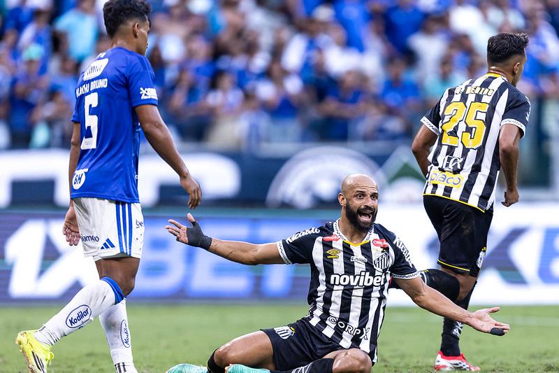 O Santos, de Thaciano, volta a campo no dia 2 de abril, na Vila Belmiro, contra o Remo