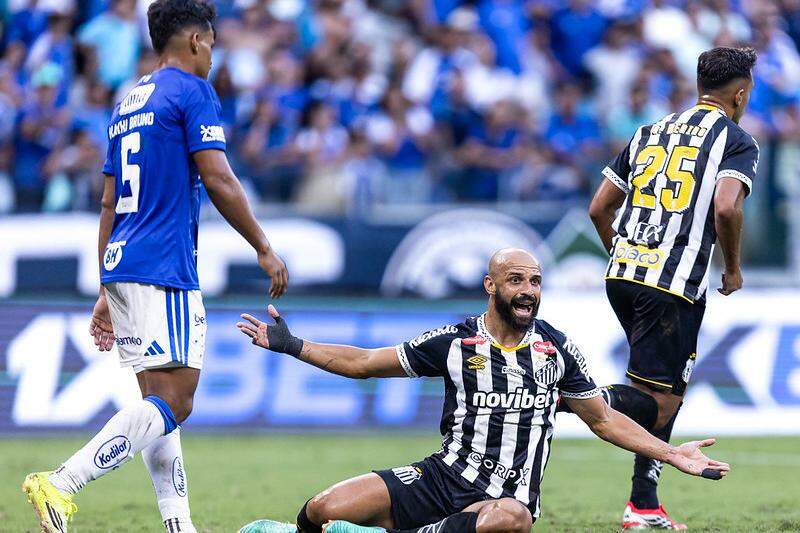 O Santos, de Thaciano, volta a campo no dia 2 de abril, na Vila Belmiro, contra o Remo