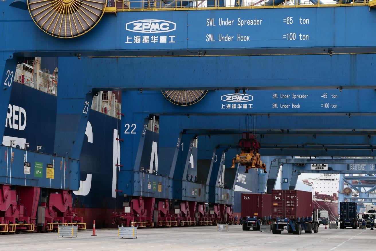 Shipments declined by 1.7% compared to the same month in 2025, totaling 9.33 million tons