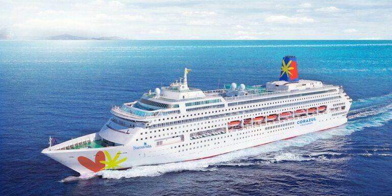 Com 261 metros de comprimento, de bandeira da Espanha, o Buenavista deverá fazer sua primeira escala no Brasil no Porto do Recife (PE)