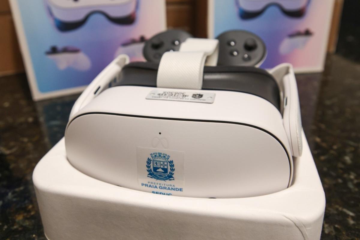 Aparelho dá acesso a ambientes digitais visíveis em três dimensões