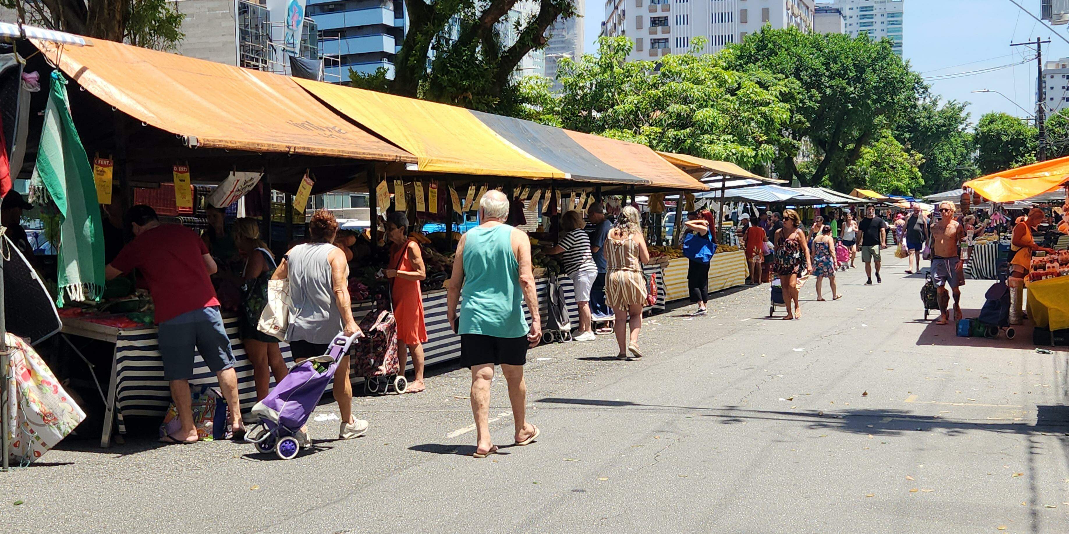 Tradicional ponto de encontro, feiras devem ter padronização de barracas e diversificação de produtos à venda