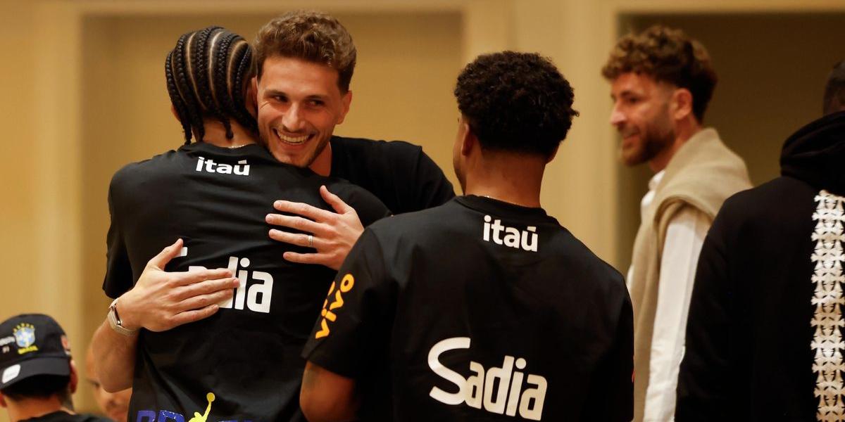 Brasil reencontra França após 11 anos e expõe desafio de renovação na seleção