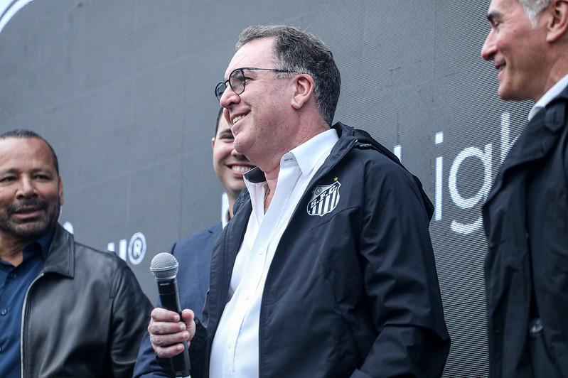 Neymar da Silva Santos e Marcelo Teixeira, durante inauguração da nova estrutura da base, em junho de 2025