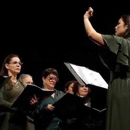 O Coral dos Servidores de Santos busca sopranos e vozes masculinas