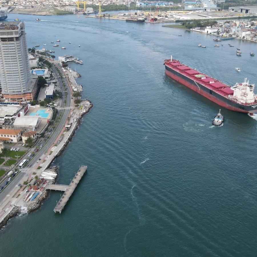 Notice provides for a set of works and services throughout the concession period, including deepening to 17 meters