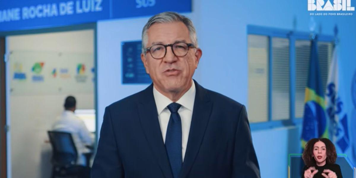 Dia D: "vamos vacinar antes de o inverno chegar", diz Padilha