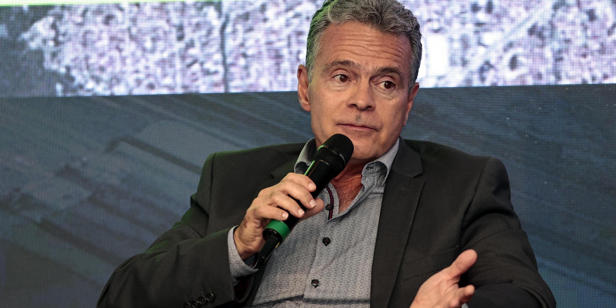 Para Washington Flores, obras são essenciais