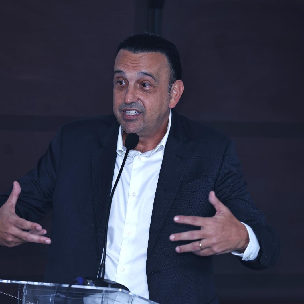 Ramuth divulgou um vídeo nas redes sociais falando sobre a saída do PSD e declarando “respeito” às lideranças do partido, sem citar Kassab