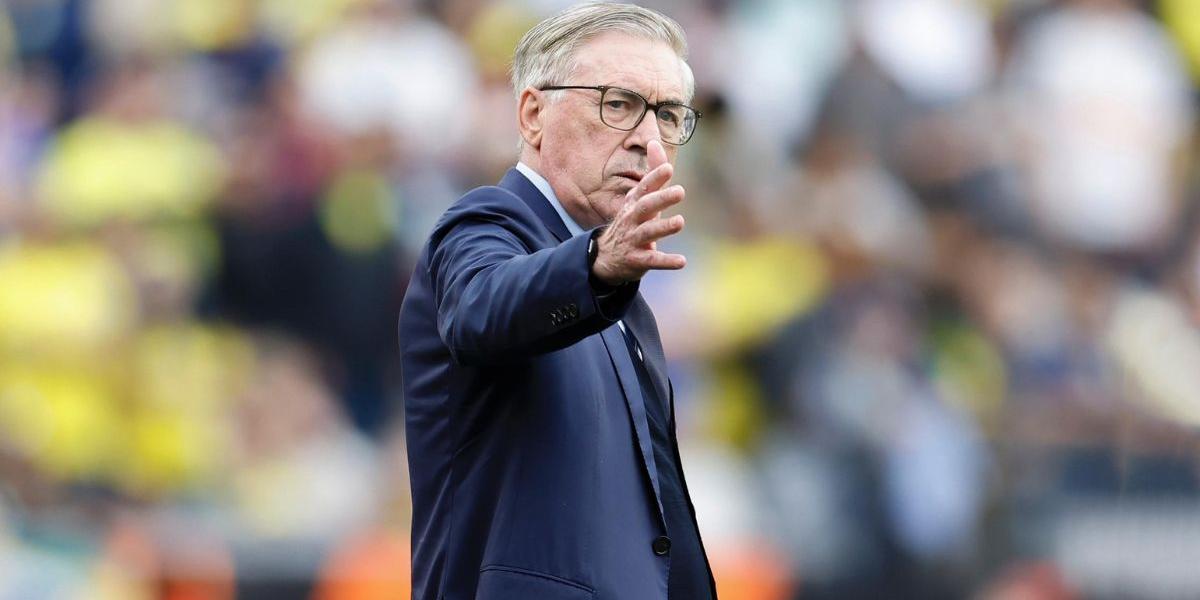 Ancelotti faz novos testes na seleção brasileira e coloca Ibañez na lateral-direita