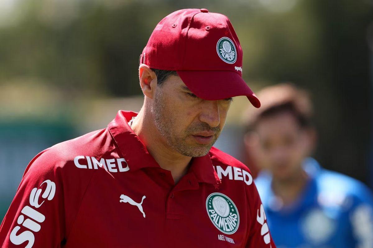 No retorno de Abel, Piquerez inicia tratamento e passará por exames no Palmeiras