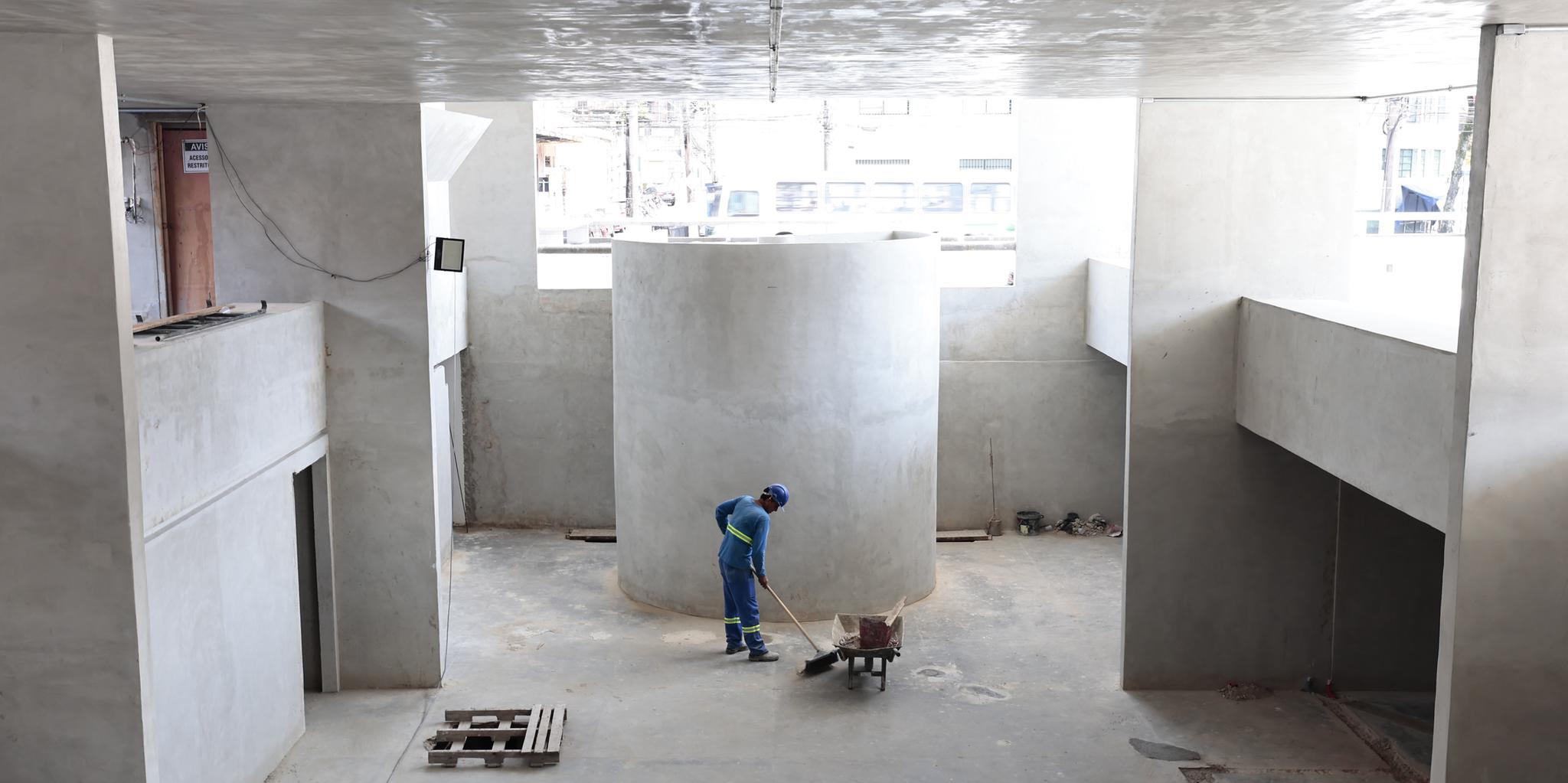 Antiga escola Acácio de Paula Leite Sampaio, na Vila Nova, vai abrigar a nova sede da Câmara Municipal.