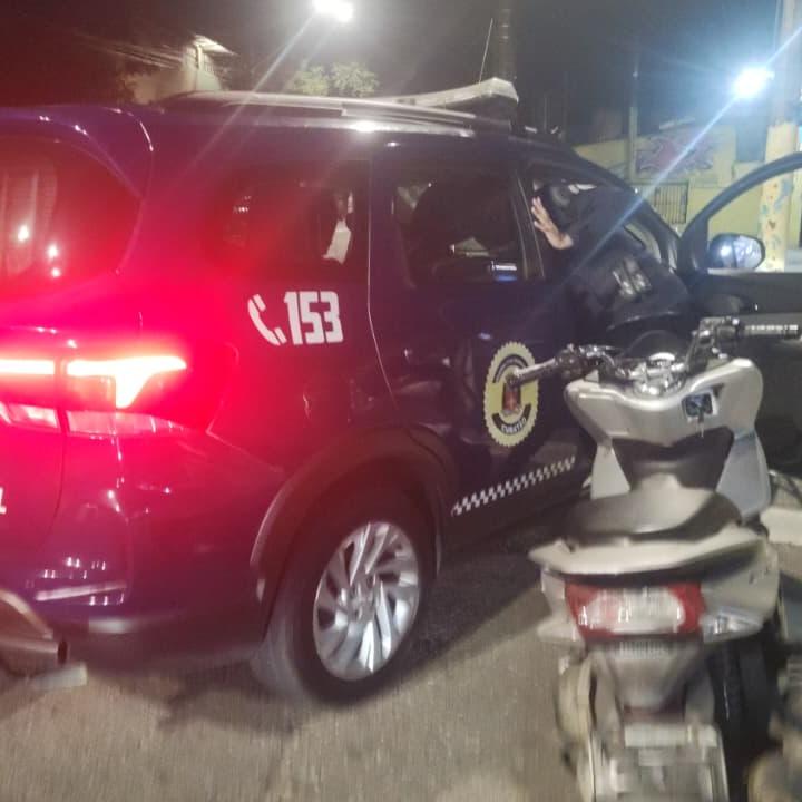 A moto foi recuperada pelos agentes da Guarda Civil Municipal