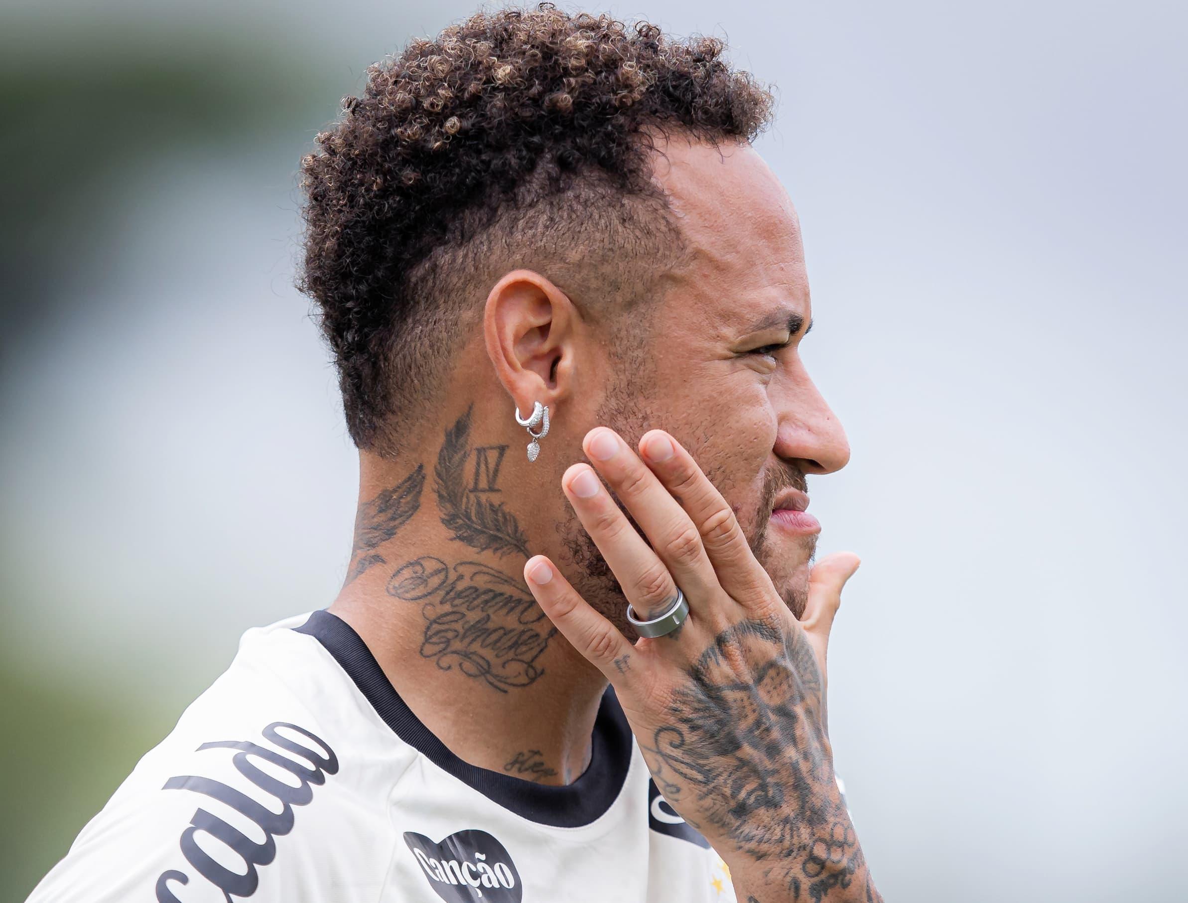 O nome de Neymar está sempre em pauta quando o assunto é seleção brasileira