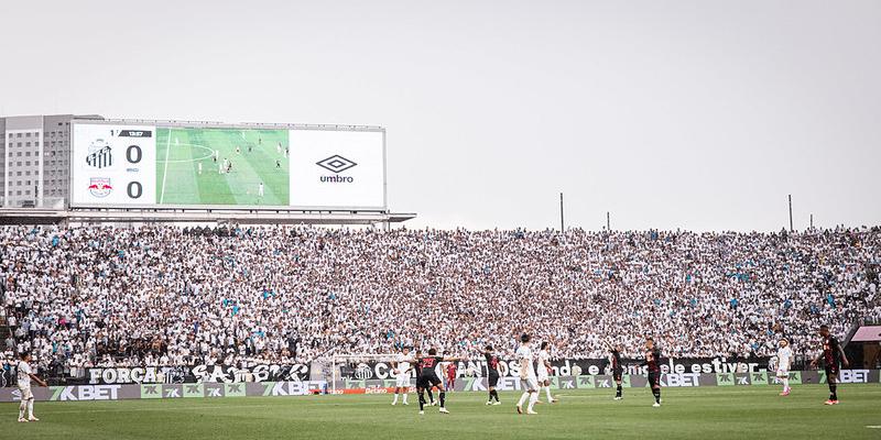 Mais de 30 mil santistas foram à Neo Química Arena, em janeiro, para assistir ao jogo do Peixe