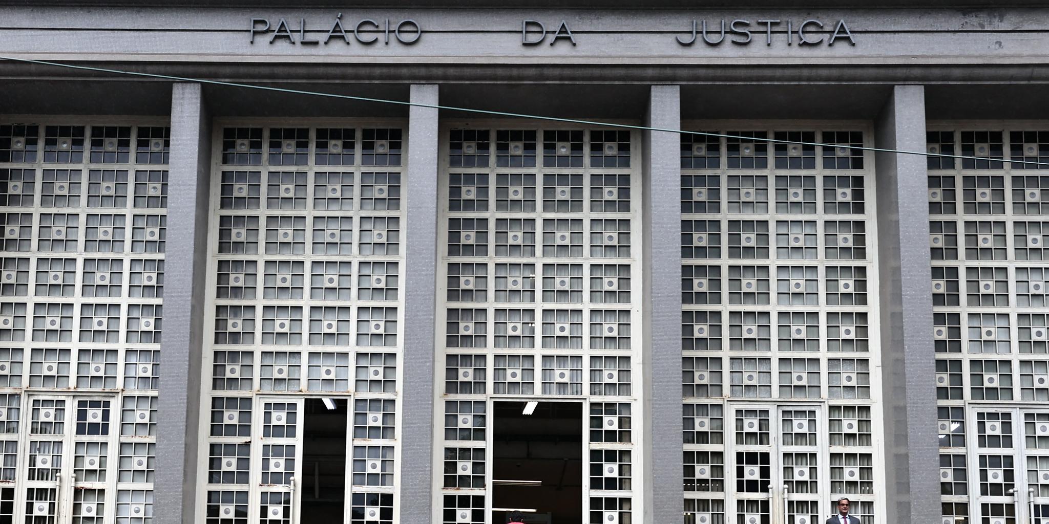 OAB apelou ao Ministério Público, e associações foram ao Ministério do Trabalho; tribunal abrirá licitação