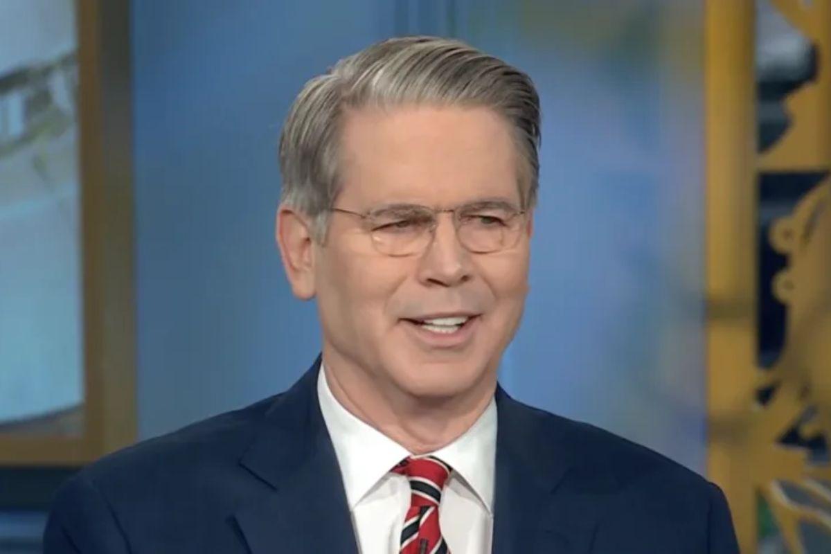 Primeiro escalão do governo americano vai às redes defender discurso de Trump