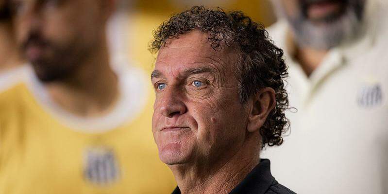 "A vitória alivia a todos. Fico feliz em ver a equipe vencer, criar jogadas, ter saída de jogo", afirmou Cuca, após vitória do Peixe em casa