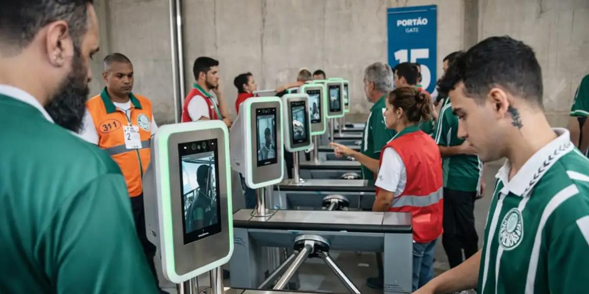 O Allianz Parque, em São Paulo, foi o primeiro estádio do mundo a ter a tecnologia em todos os acessos, ainda em 2023