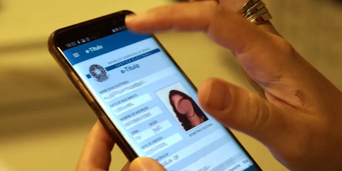 Termina nesta sexta-feira (3) o prazo da chamada janela eleitoral, período em que os políticos que vão disputar as eleições podem mudar de partido e não serem punidos com a perda do mandato