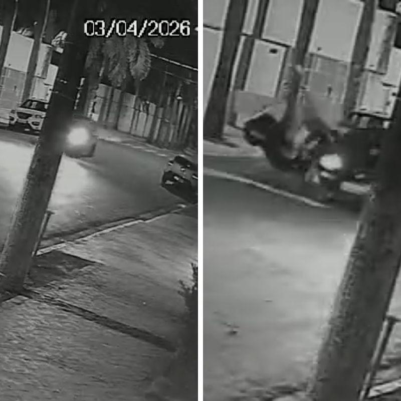Adolescentes acabaram caindo da moto elétrica ao se chocarem de frente com carro que vinha no contrafluxo