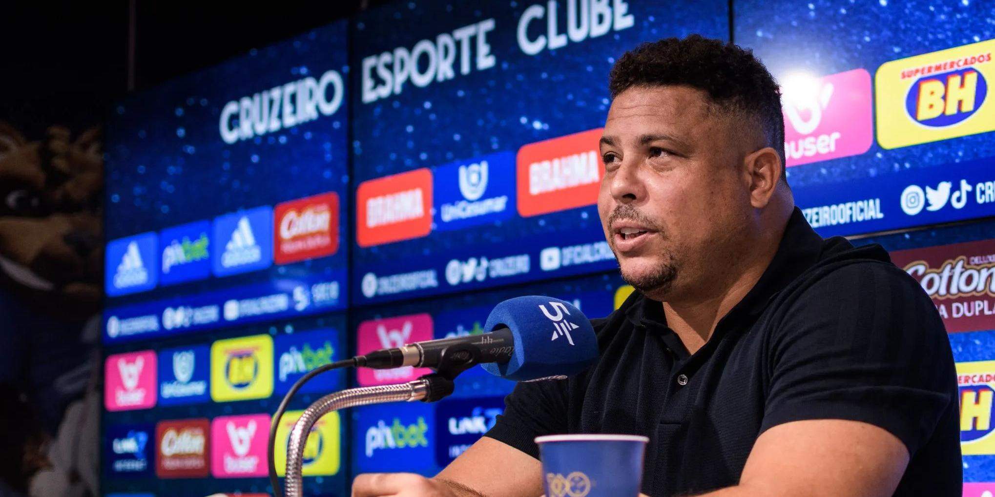 Ronaldo fecha parceria e vai participar da Copa do Mundo com lives no TikTok